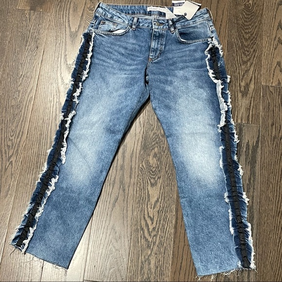 Zara 1975 Basic Denim Cigarette Jean with Frill Trim - Picture 4 of 10